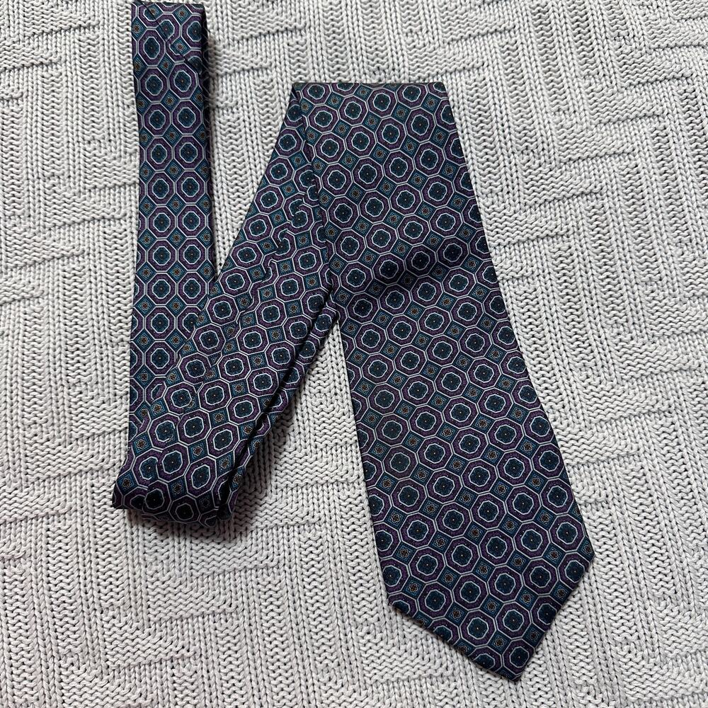 Vintage Mario Valentino purple Italian silk tie